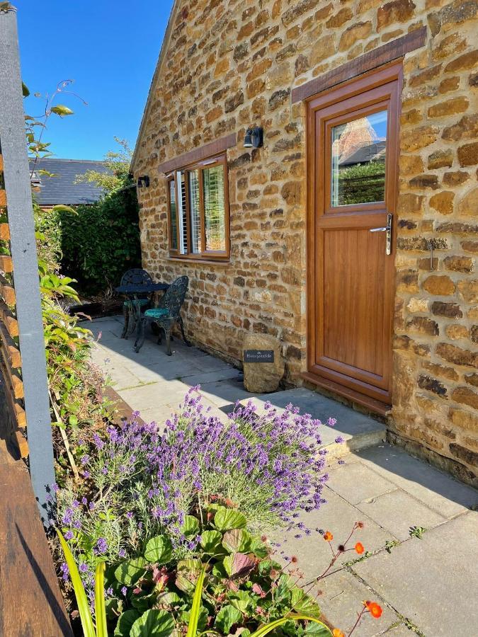 Honeysuckle Cottage - Hillside Holiday Cottages, Cotswolds Warmington Kültér fotó